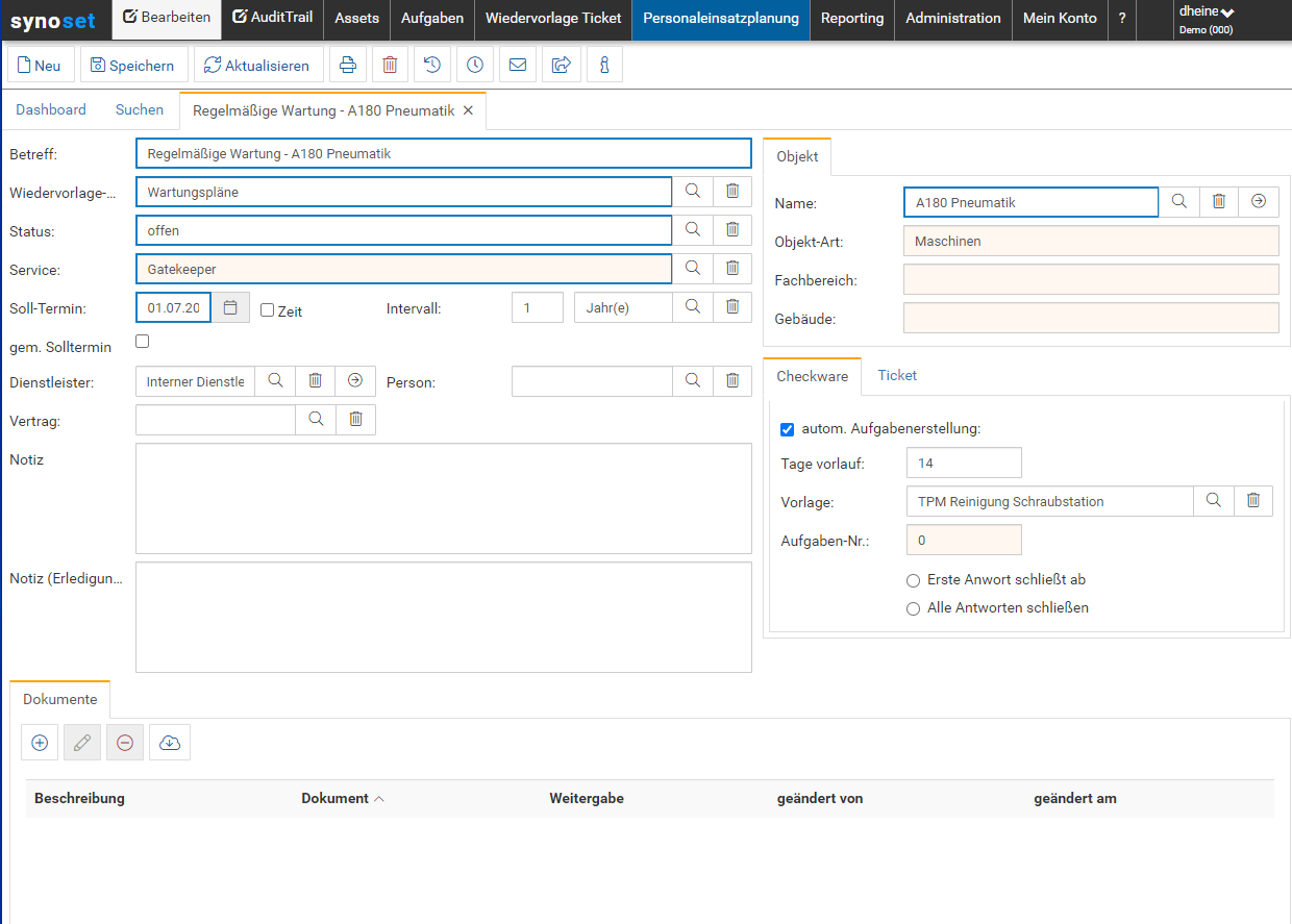 Mapping of workflows such as maintenance plans