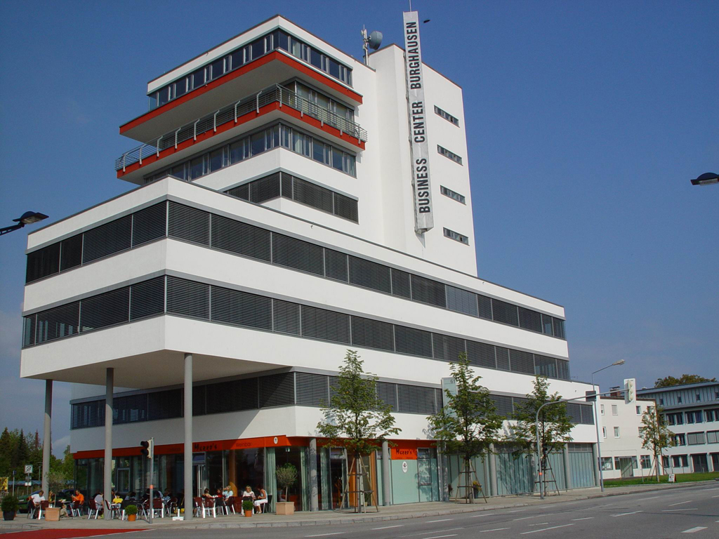 New Solutions office building in Burghausen